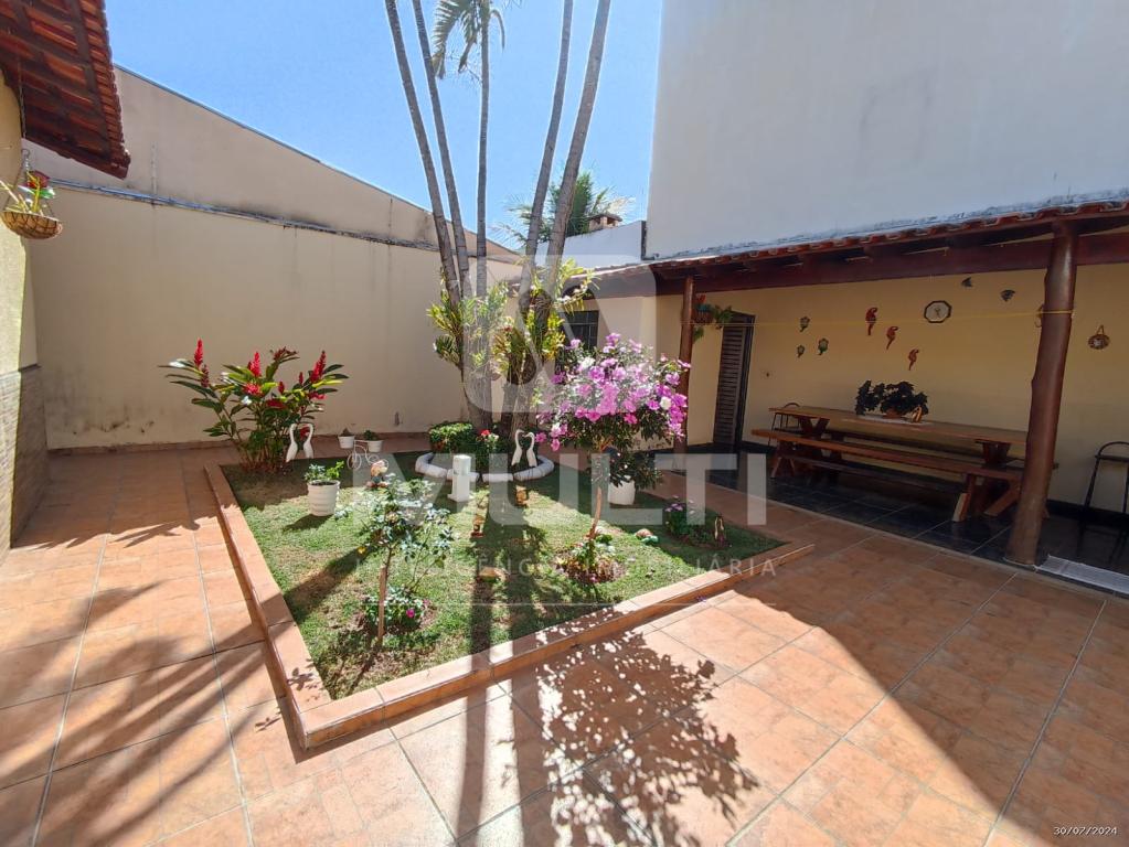 Casa à venda com 3 quartos, 123m² - Foto 19
