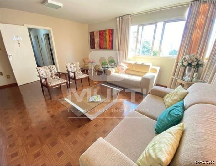 Apartamento à venda com 4 quartos, 176m² - Foto 2