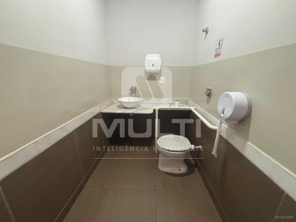 Casa à venda com 4 quartos, 356m² - Foto 10