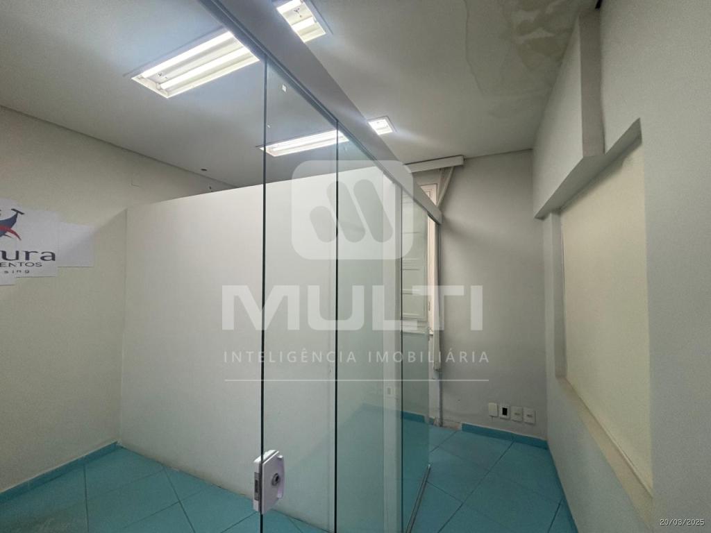 Casa à venda com 4 quartos, 356m² - Foto 11