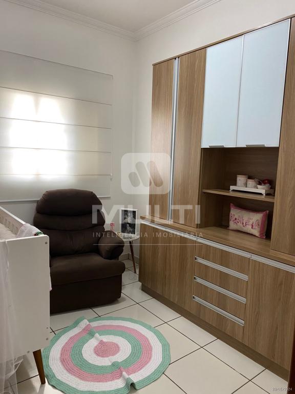 Casa à venda com 3 quartos, 190m² - Foto 12