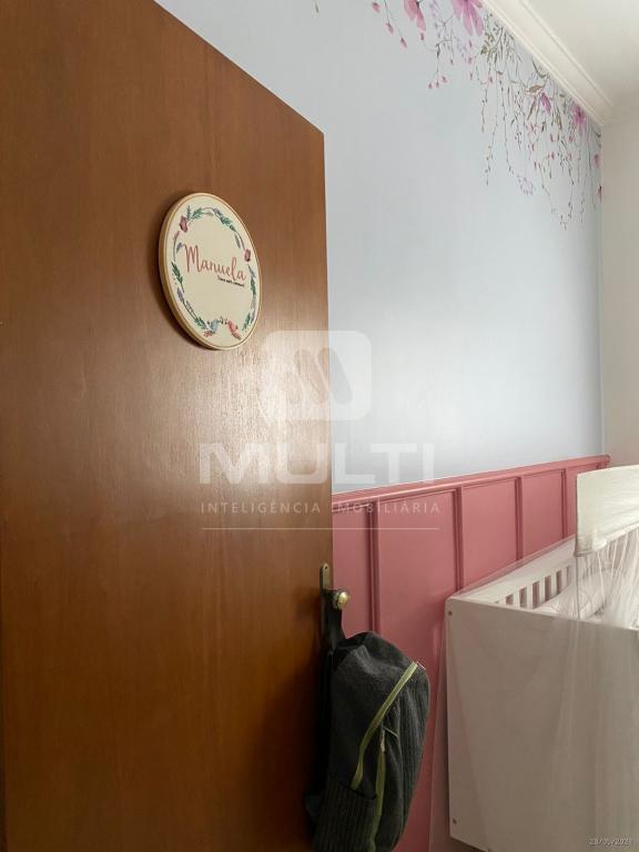 Casa à venda com 3 quartos, 190m² - Foto 14