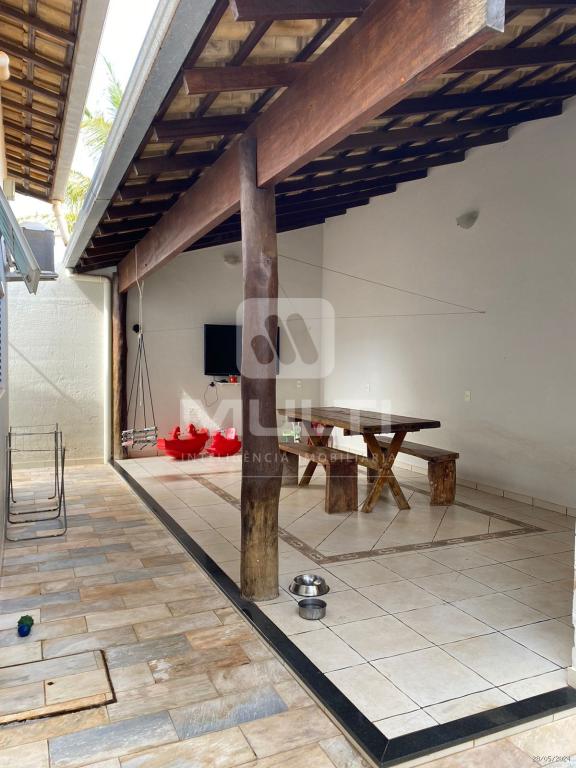 Casa à venda com 3 quartos, 190m² - Foto 24