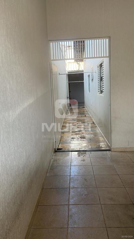 Casa à venda com 3 quartos, 190m² - Foto 30