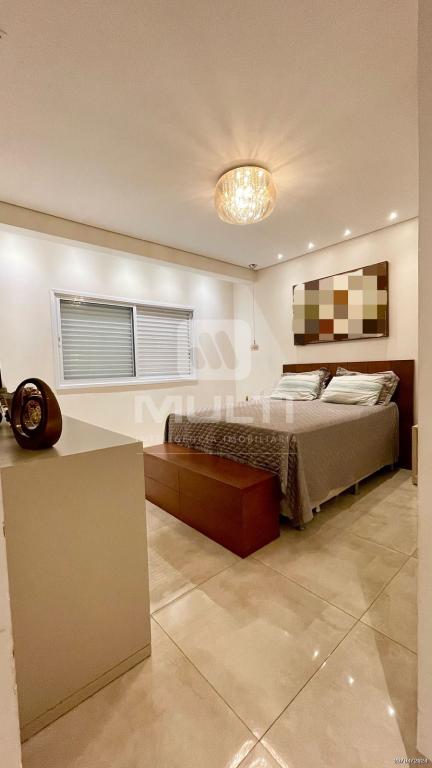 Casa, 3 quartos, 220 m² - Foto 13