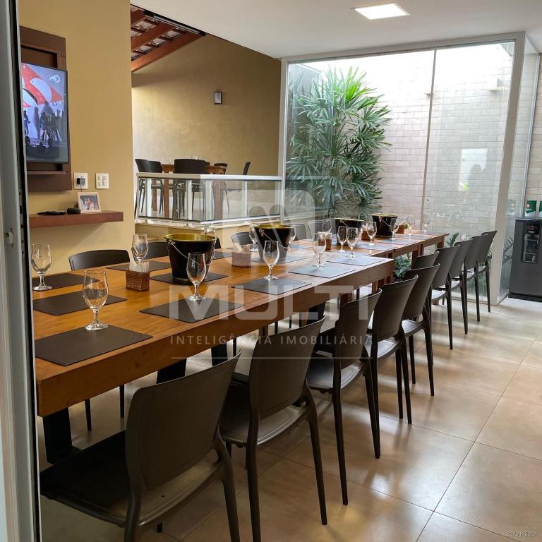 Casa, 3 quartos, 220 m² - Foto 18