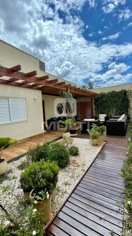 Casa, 3 quartos, 220 m² - Foto 21