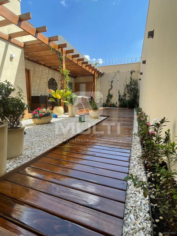 Casa, 3 quartos, 220 m² - Foto 24