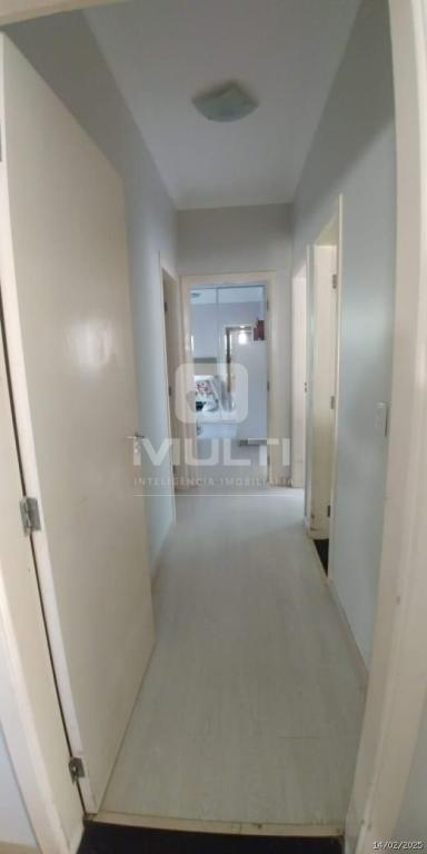 Casa à venda com 4 quartos, 330m² - Foto 7