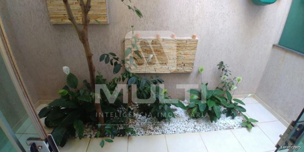 Casa à venda com 4 quartos, 330m² - Foto 14