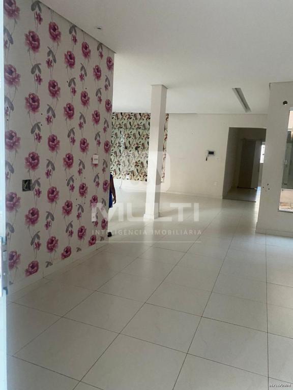 Casa à venda com 3 quartos, 320m² - Foto 3