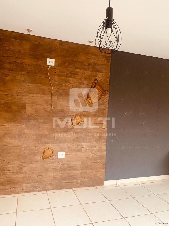 Casa à venda com 3 quartos, 320m² - Foto 9