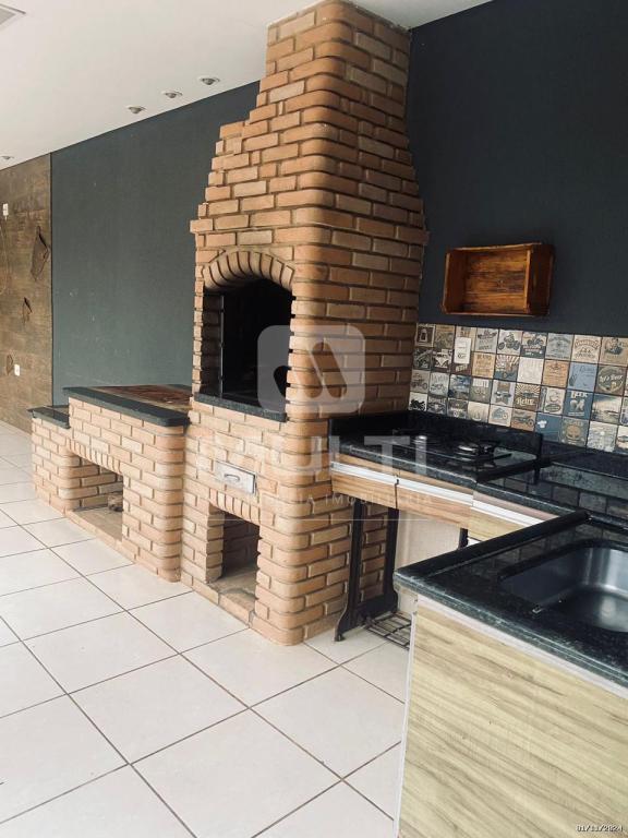 Casa à venda com 3 quartos, 320m² - Foto 11