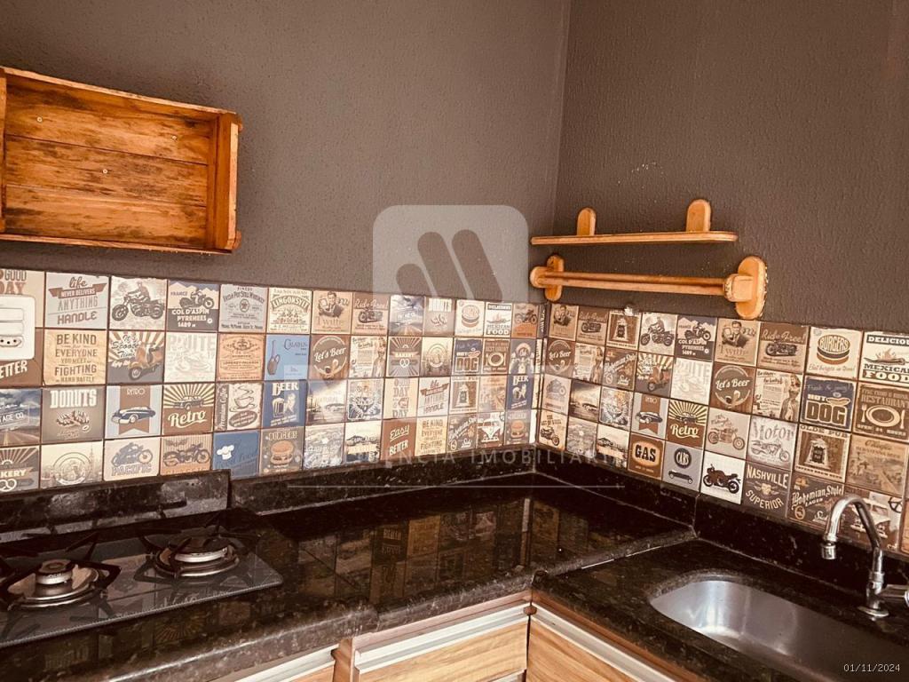 Casa à venda com 3 quartos, 320m² - Foto 12