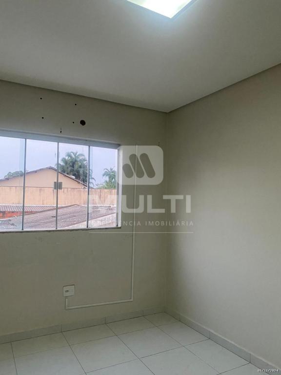 Casa à venda com 3 quartos, 320m² - Foto 18