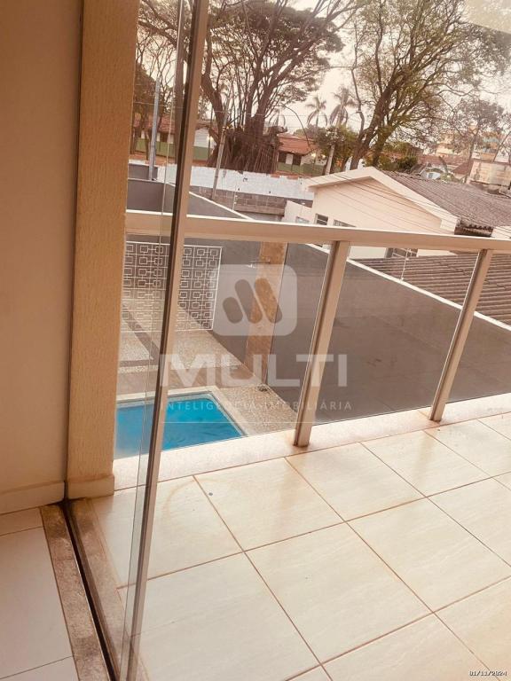 Casa à venda com 3 quartos, 320m² - Foto 26