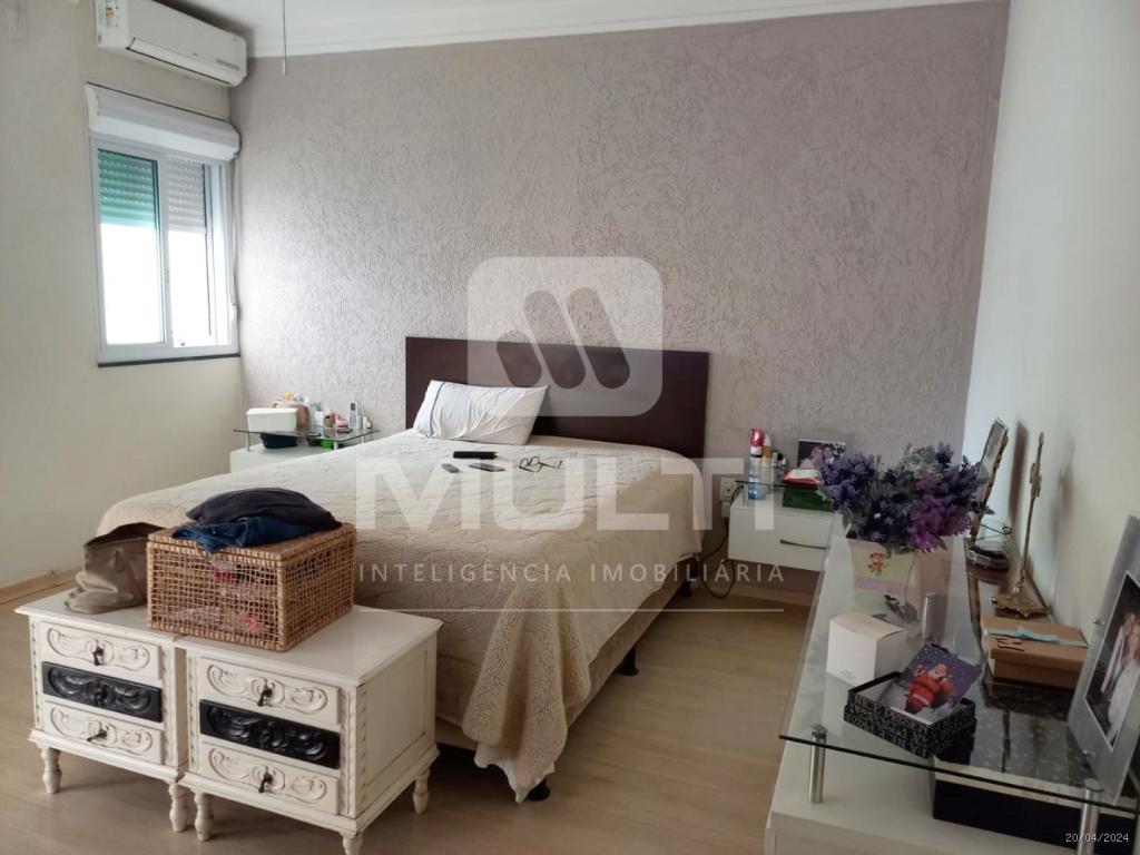 Casa, 3 quartos, 235 m² - Foto 13