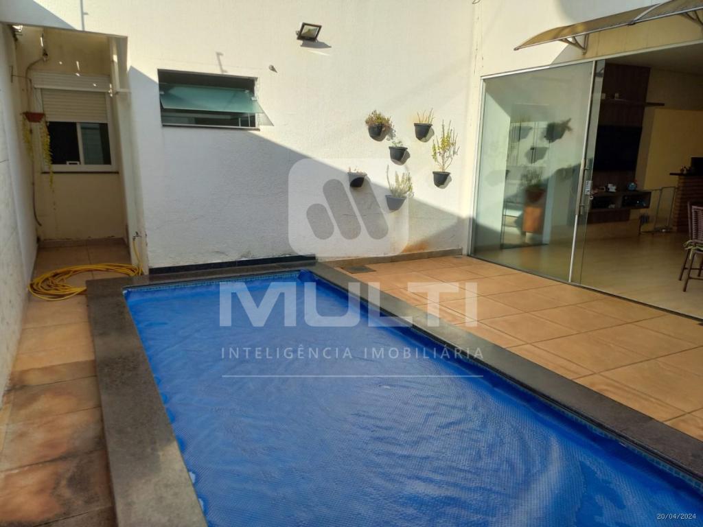 Casa, 3 quartos, 235 m² - Foto 16