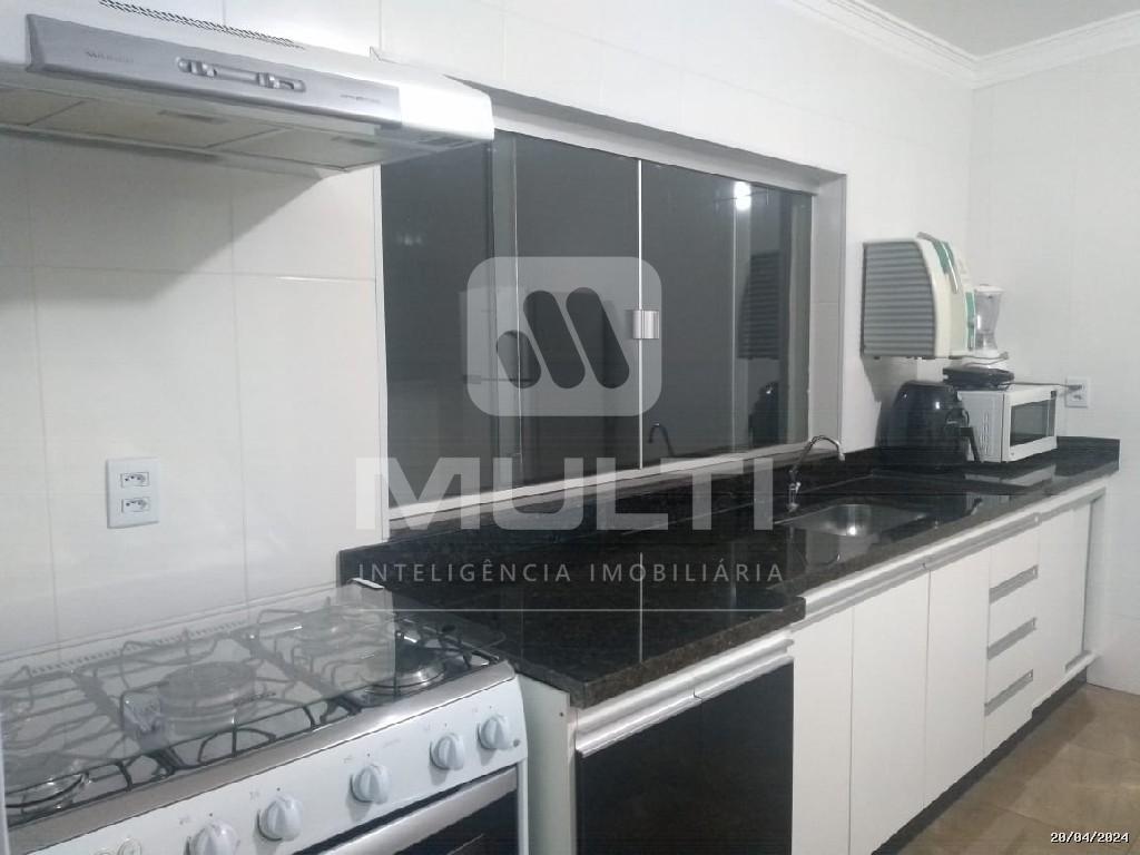 Casa à venda com 3 quartos, 160m² - Foto 6