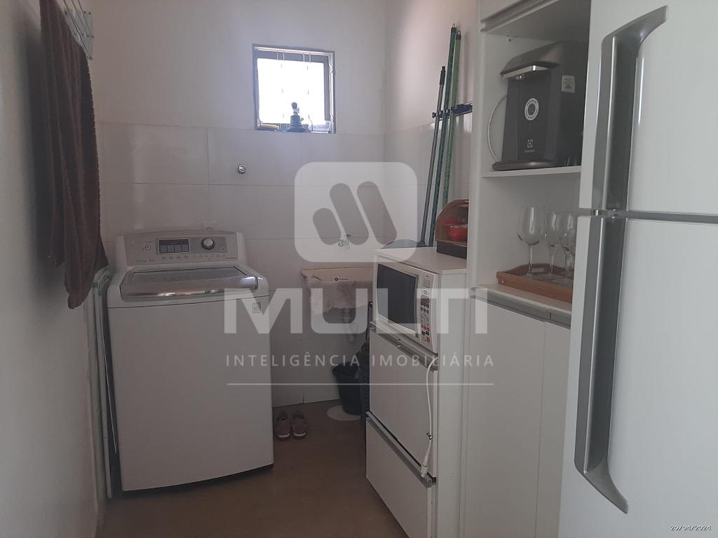 Chácara à venda com 6 quartos, 500m² - Foto 20
