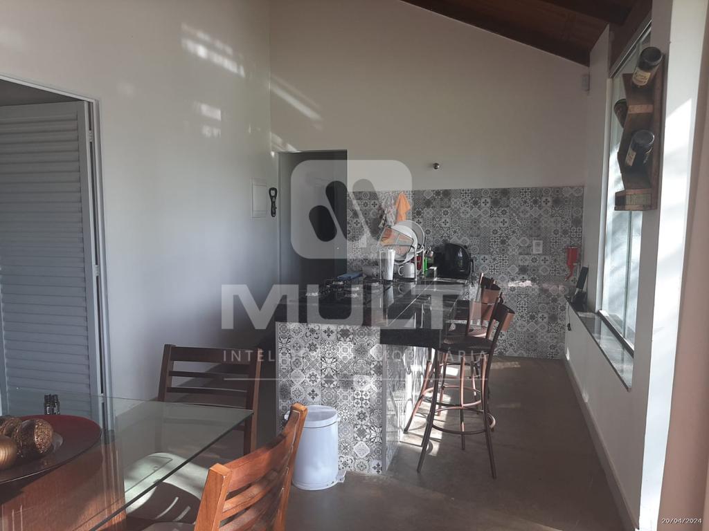 Chácara à venda com 6 quartos, 500m² - Foto 21