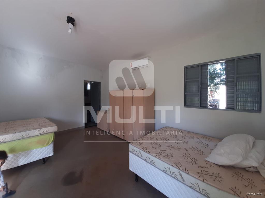 Chácara à venda com 6 quartos, 500m² - Foto 25