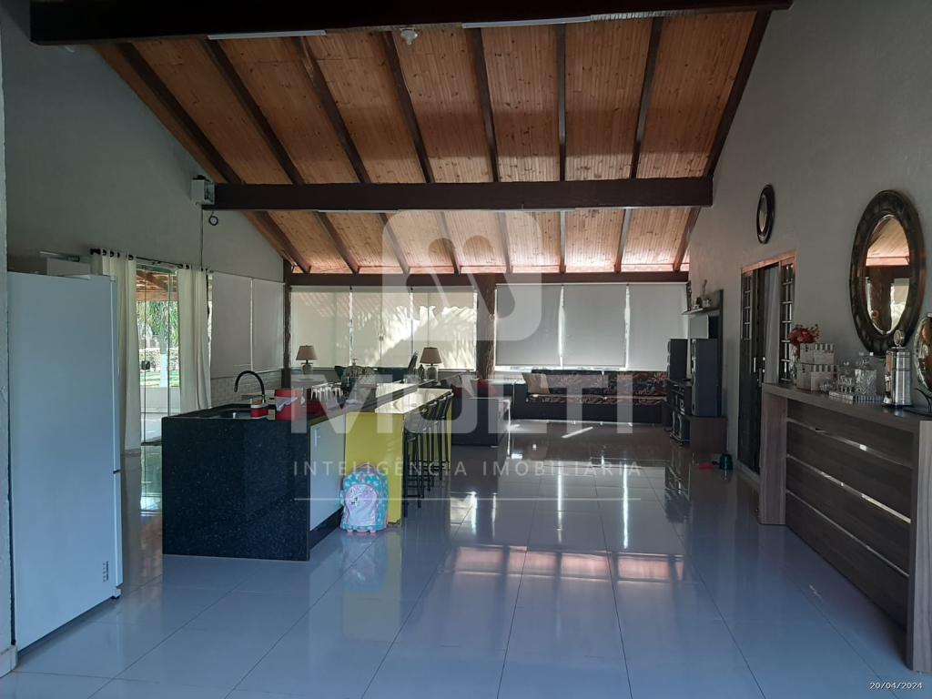 Chácara à venda com 6 quartos, 500m² - Foto 37