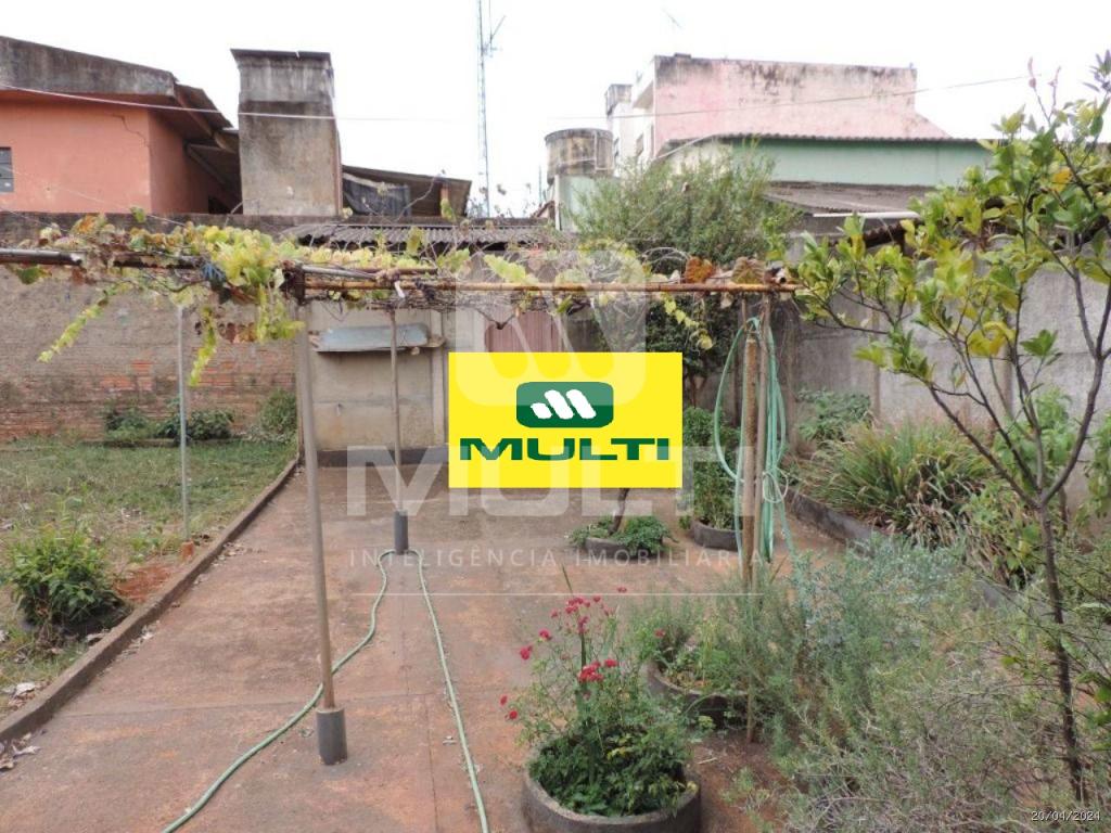 Casa, 4 quartos, 302 m² - Foto 24