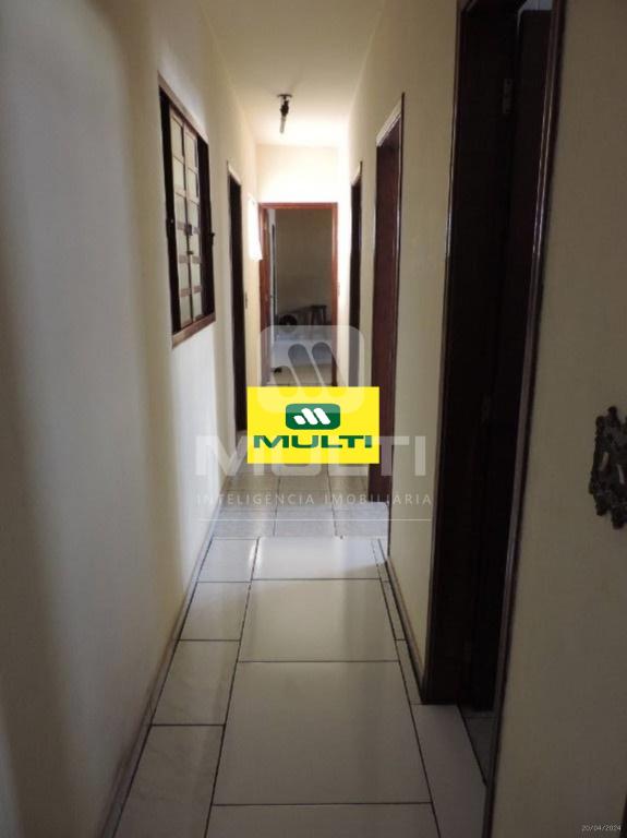 Casa, 4 quartos, 302 m² - Foto 27