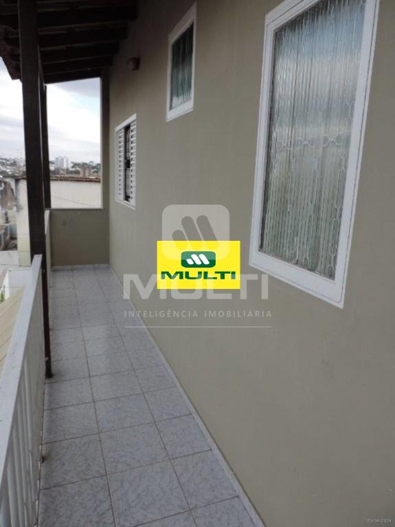 Casa, 4 quartos, 302 m² - Foto 35