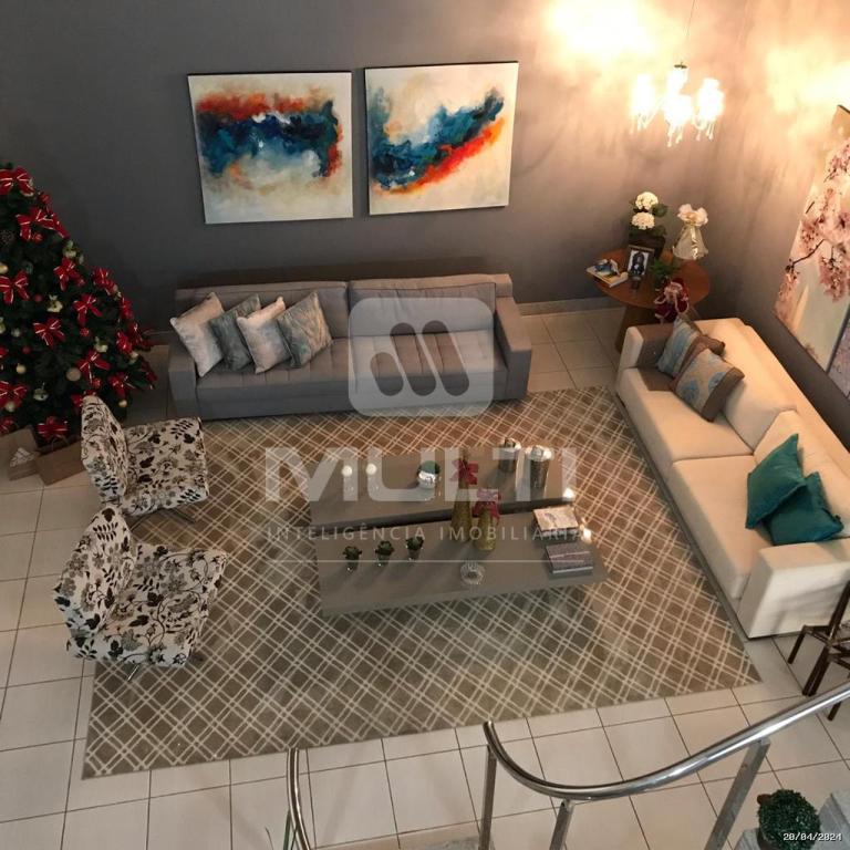 Casa, 4 quartos, 340 m² - Foto 3