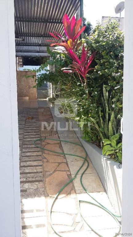 Casa à venda com 4 quartos, 103m² - Foto 7