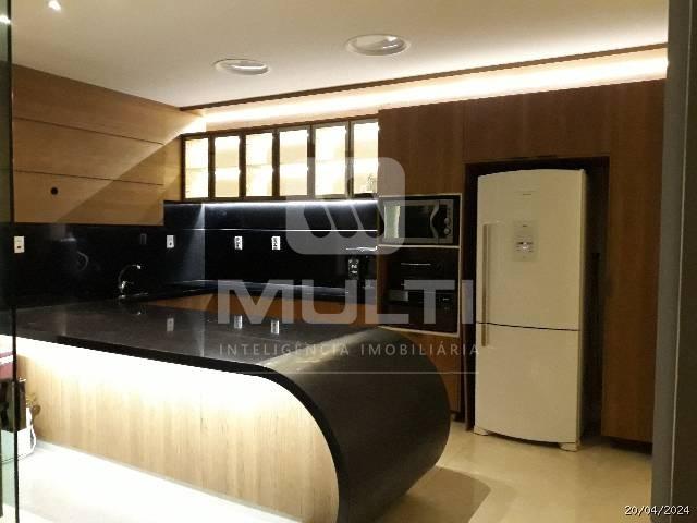 Casa de Condomínio à venda com 5 quartos, 627m² - Foto 6