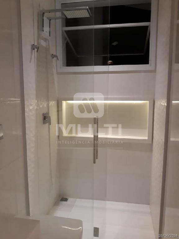 Casa de Condomínio à venda com 5 quartos, 627m² - Foto 9