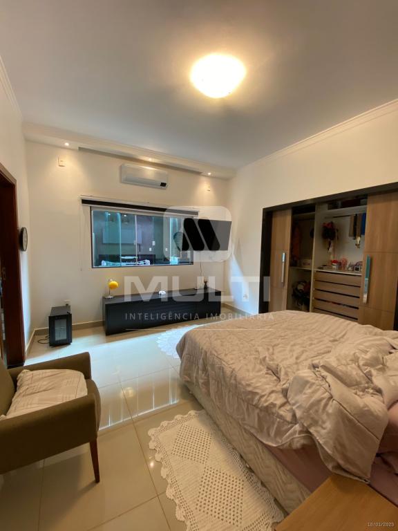 Casa, 3 quartos, 220 m² - Foto 10