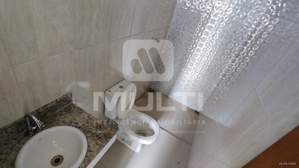Casa à venda com 3 quartos, 180m² - Foto 5