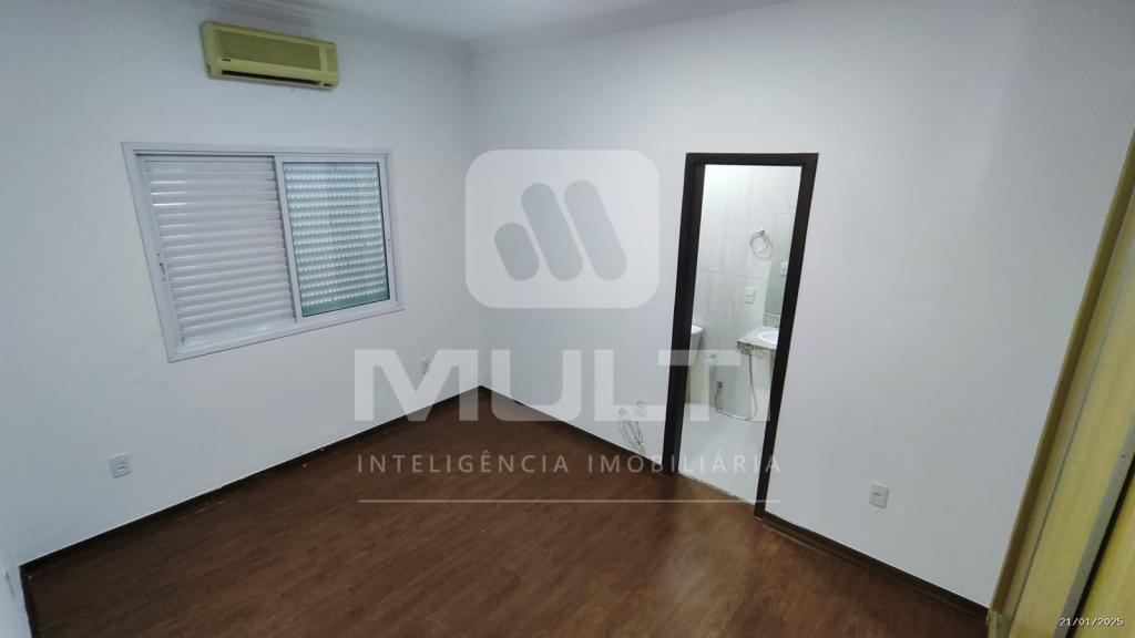 Casa à venda com 3 quartos, 180m² - Foto 13