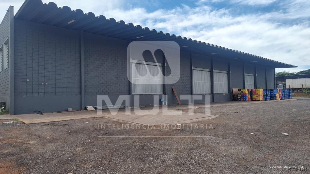 Depósito-Galpão-Armazém à venda com 1 quarto, 780m² - Foto 1