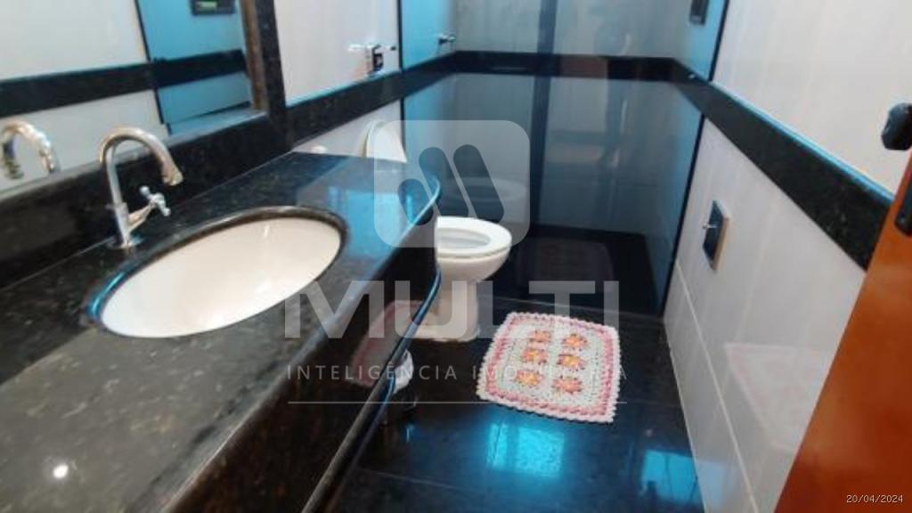 Prédio Inteiro à venda com 5 quartos, 378m² - Foto 8