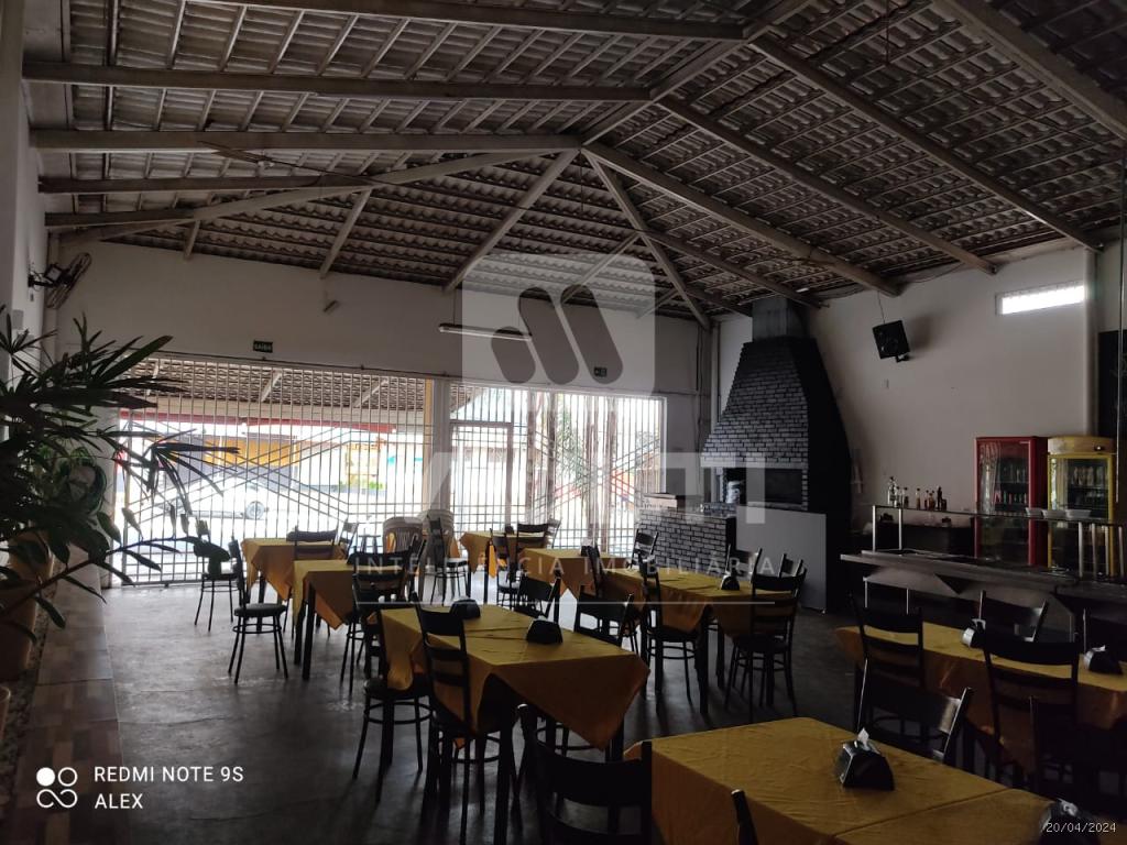 Prédio Inteiro à venda com 1 quarto, 250m² - Foto 3