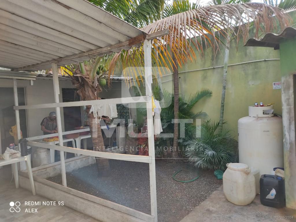 Prédio Inteiro à venda com 1 quarto, 250m² - Foto 9