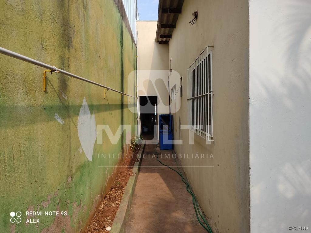 Prédio Inteiro à venda com 1 quarto, 250m² - Foto 10