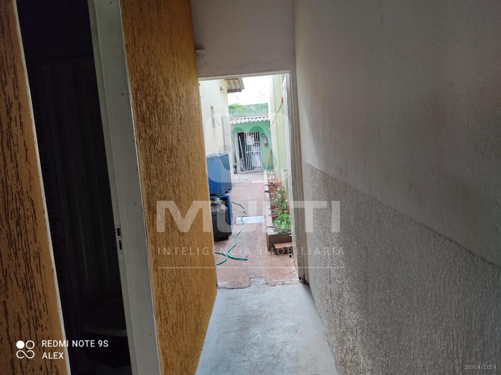 Prédio Inteiro à venda com 1 quarto, 250m² - Foto 12