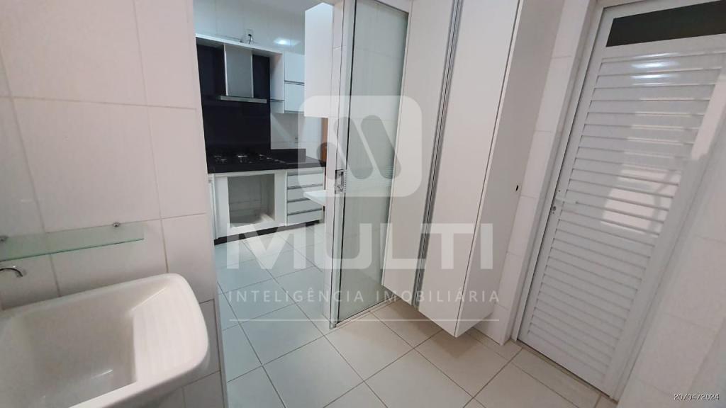Apartamento à venda com 3 quartos, 99m² - Foto 9