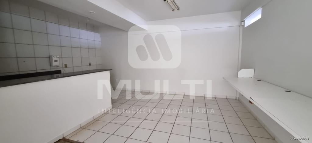 Prédio Inteiro à venda com 1 quarto, 248m² - Foto 8