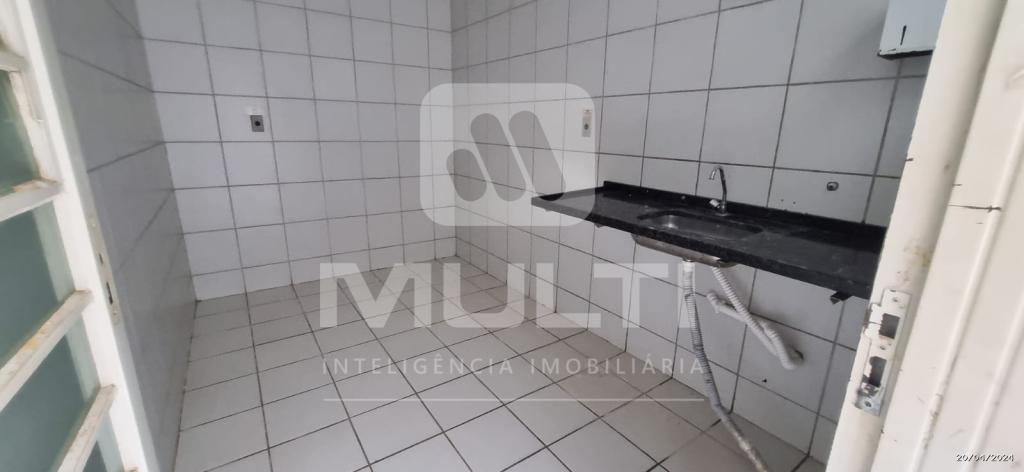 Prédio Inteiro à venda com 1 quarto, 248m² - Foto 17