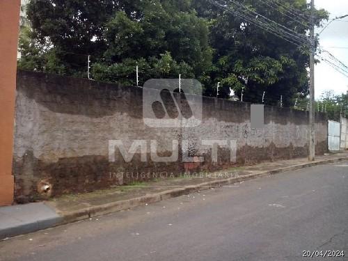 Terreno no bairro Tabajaras
