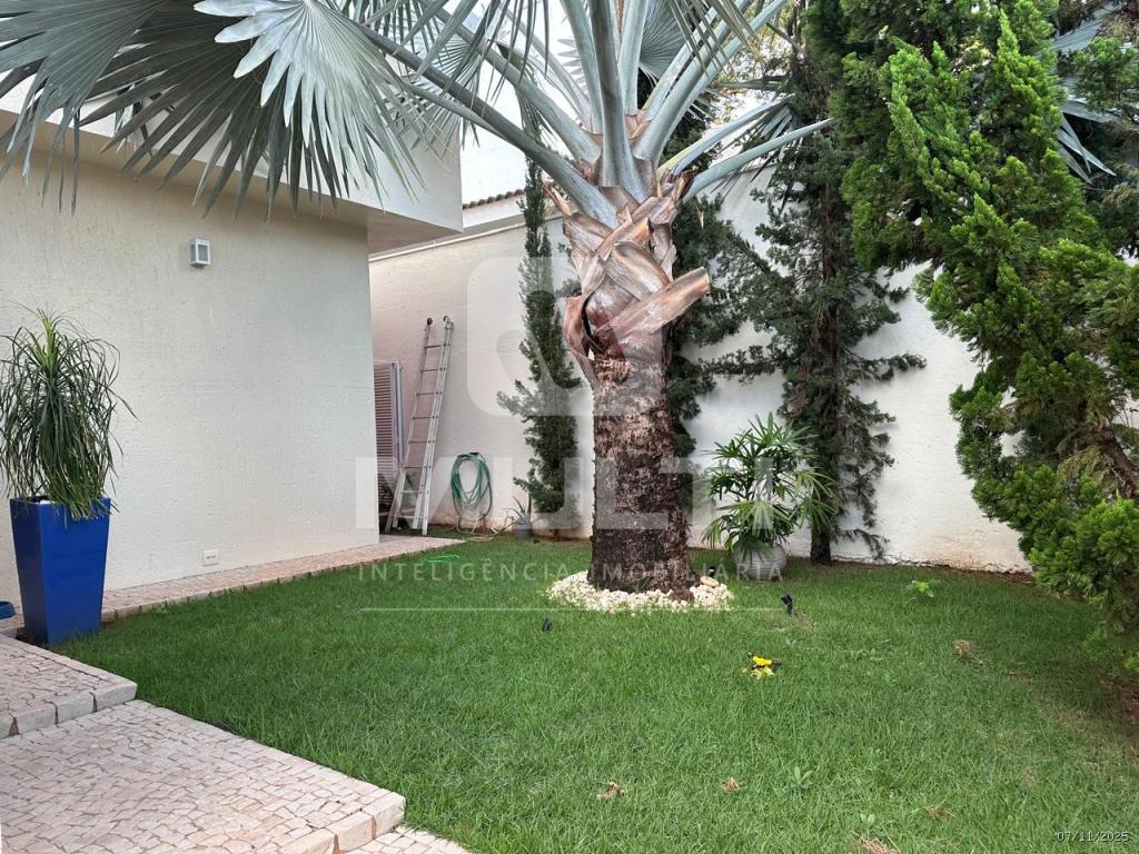 Casa, 3 quartos, 267 m² - Foto 1