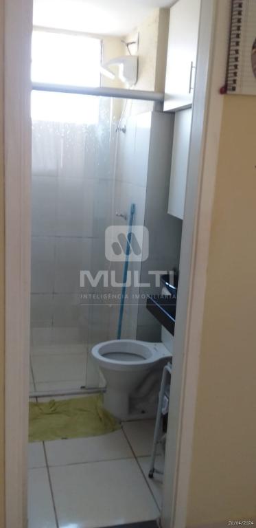 Apartamento à venda com 2 quartos, 44m² - Foto 8