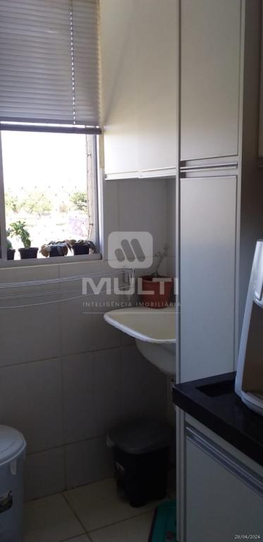 Apartamento à venda com 2 quartos, 44m² - Foto 13